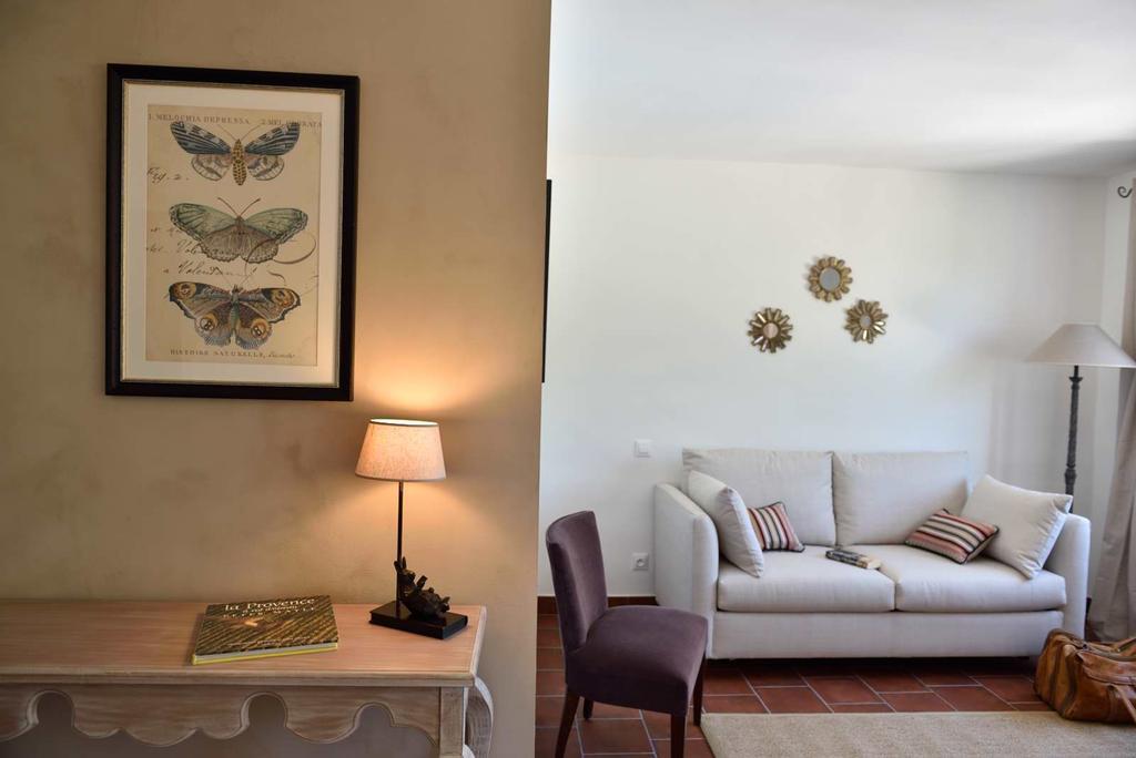 Domaine Le Bois Des Dames Bed & Breakfast Chantemerle-lès-Grignan Dış mekan fotoğraf