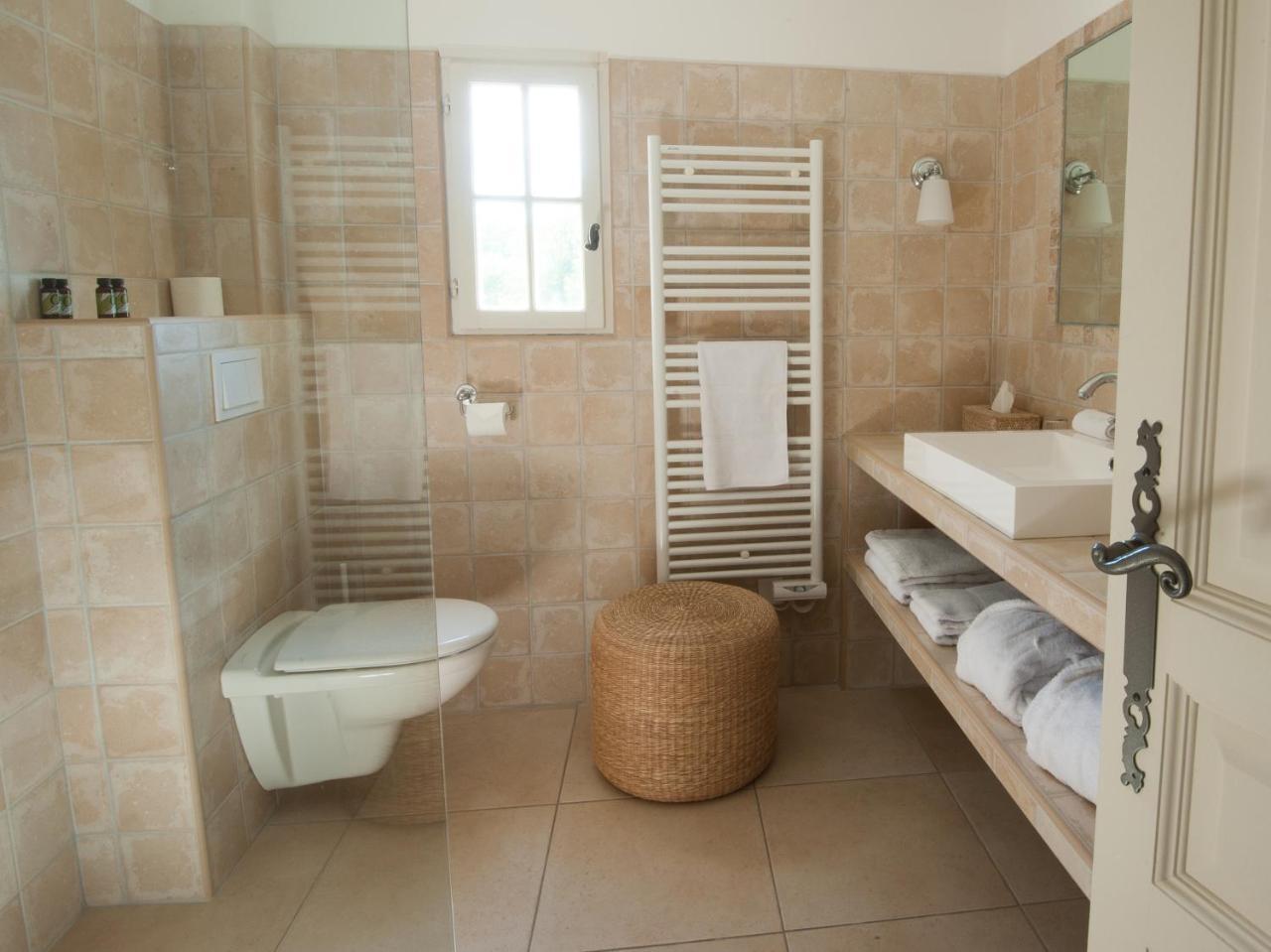 Domaine Le Bois Des Dames Bed & Breakfast Chantemerle-lès-Grignan Dış mekan fotoğraf
